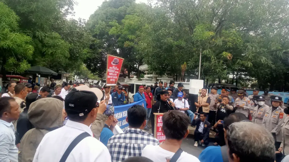 wartawan unjuk rasa