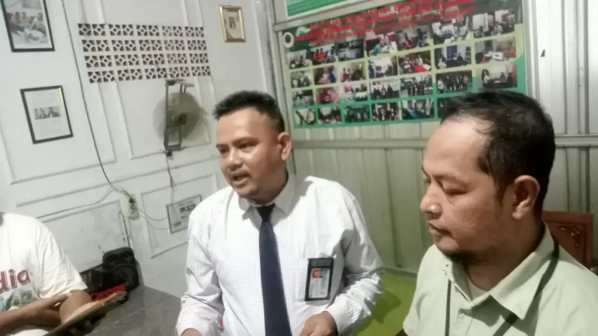 bocah digugat kakek