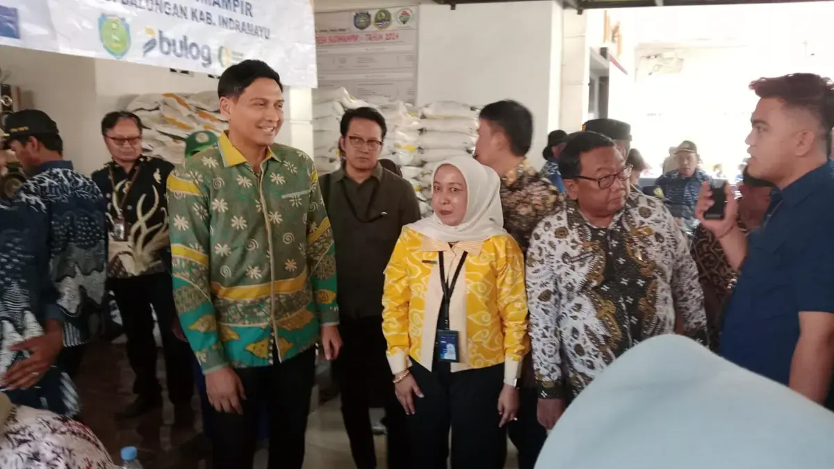 penyaluran bantuan pangan di Desa Sudimampir