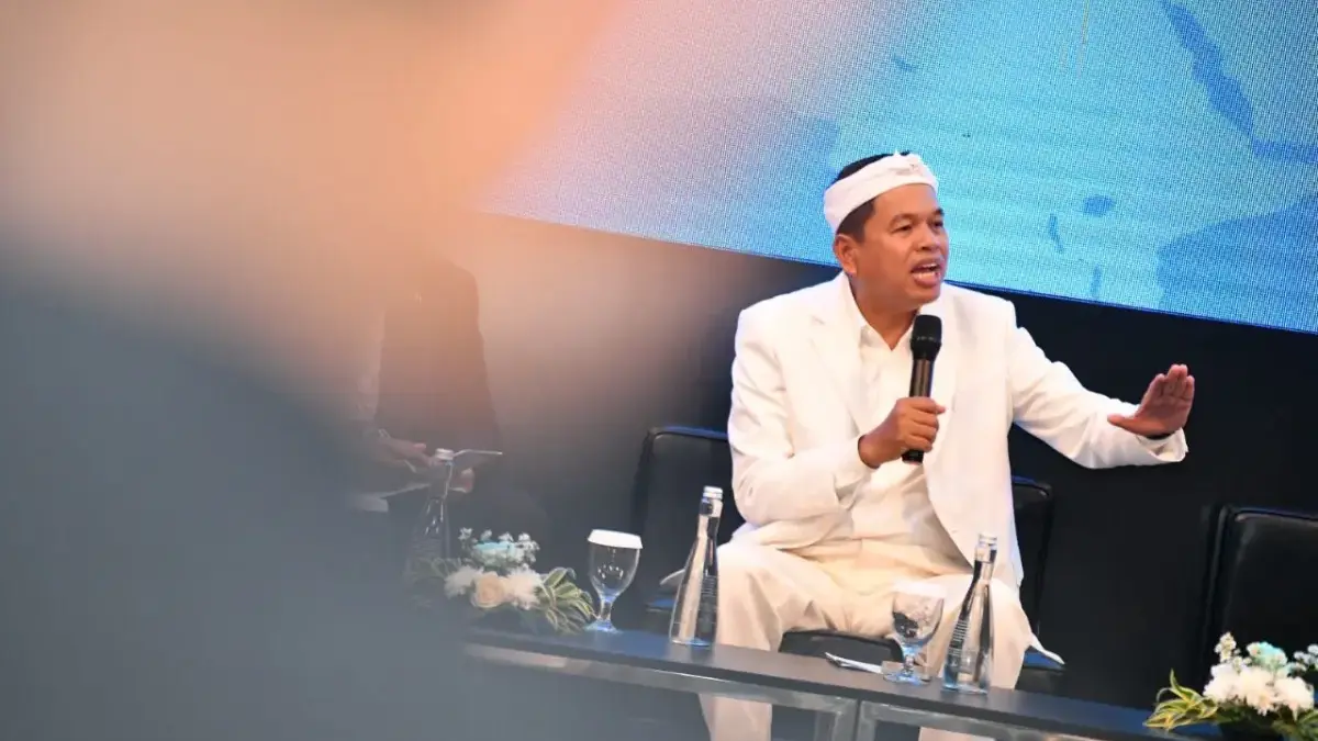 hadiah mahkota Binokasih kdm