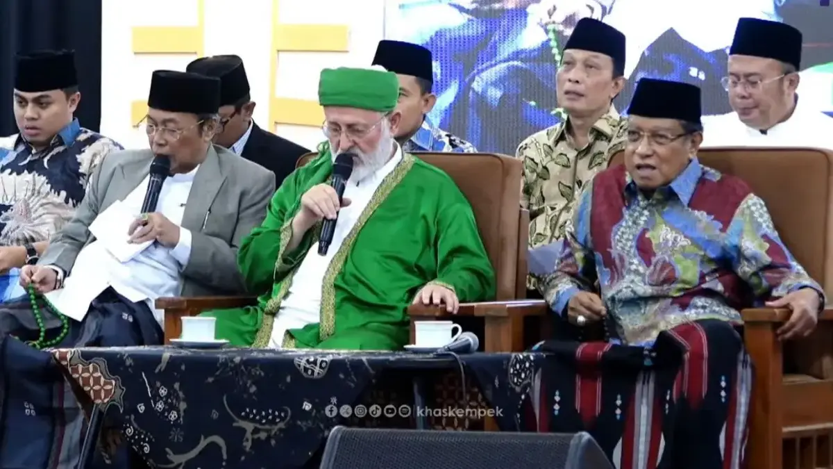 KH Aqiel Siroj