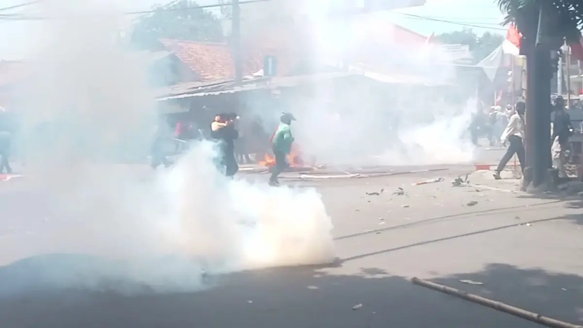 demo di polresta cirebon