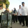 penertiban pengemis makam gunung jati