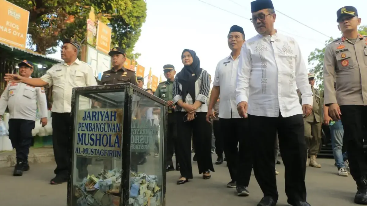 penertiban pengemis makam gunung jati