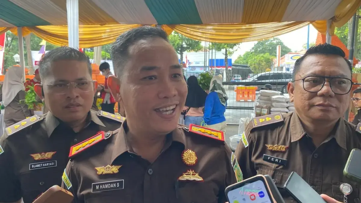 mantan walikota cirebon diperiksa terkait gedung setda