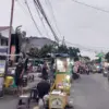 Pedagang kaki lima di Jalan Moh Toha Kota Cirebon