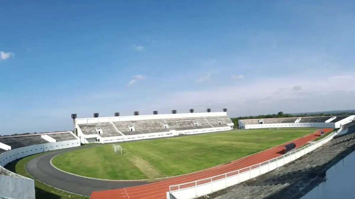 perbaikan stadion watubelah 350 miliar