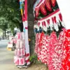 Aneka bendera dan aksesori merah putih