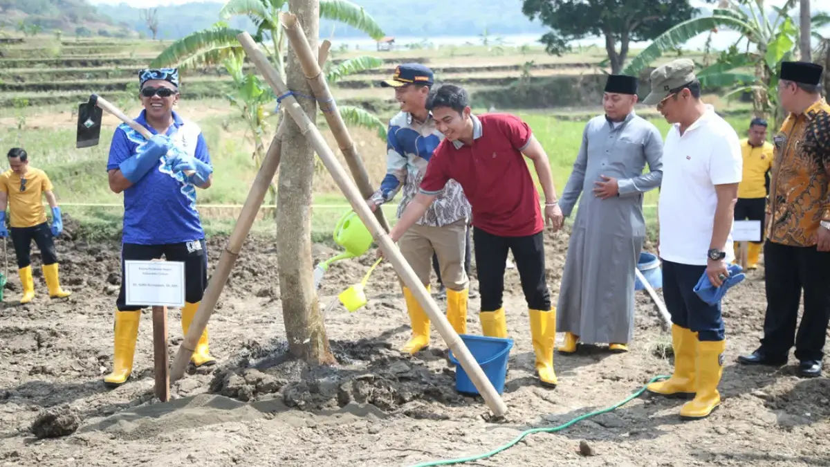 Wakil Bupati Cirebon H Agus Kurniawan Budiman