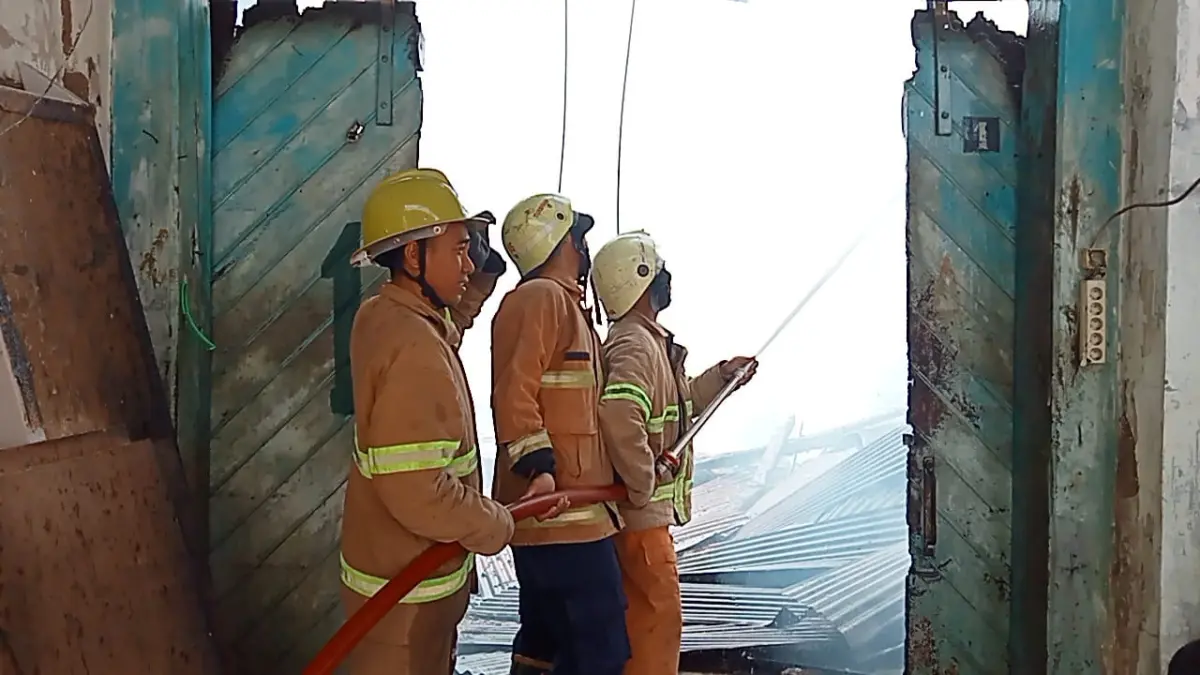 kebakaran di panjunan cirebon