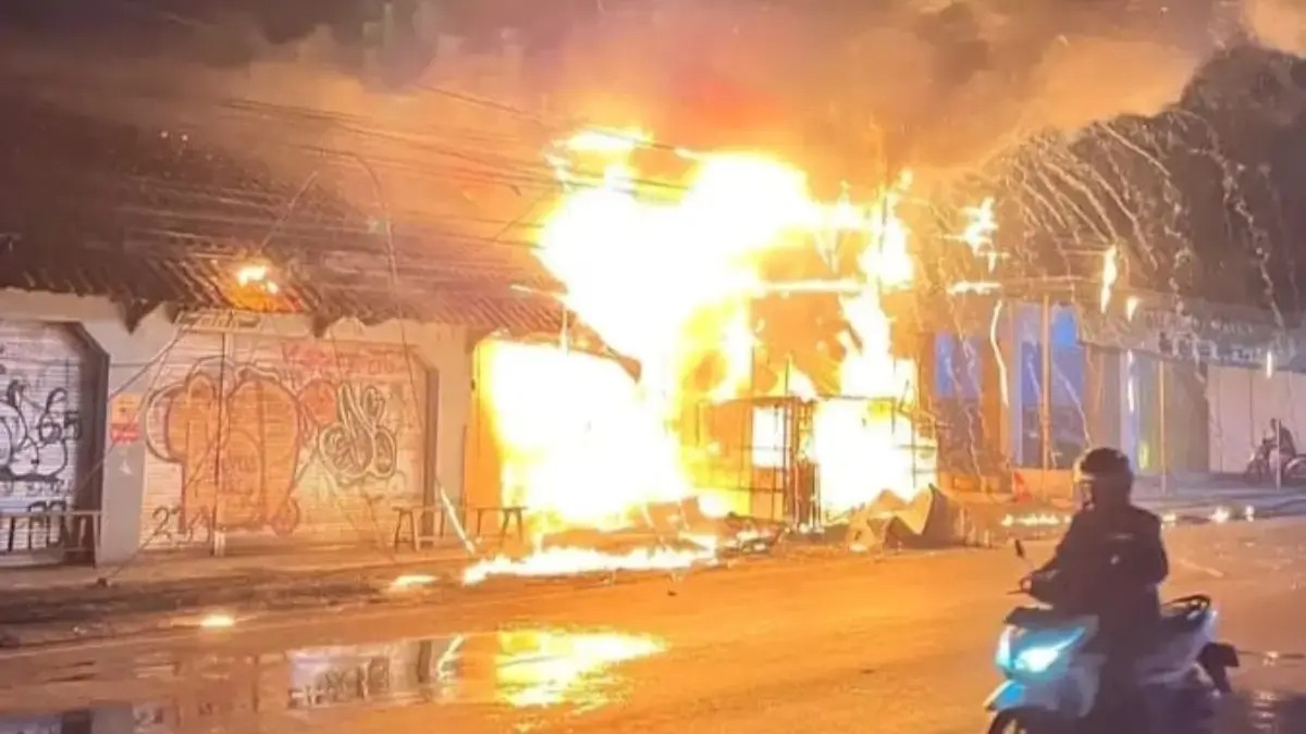 kebakaran di cirebon tadi malam