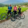 jalan Cibuntu Kuningan rusak