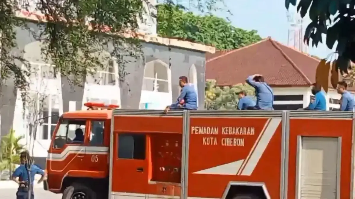 damkar kota cirebon siaga di balaikota