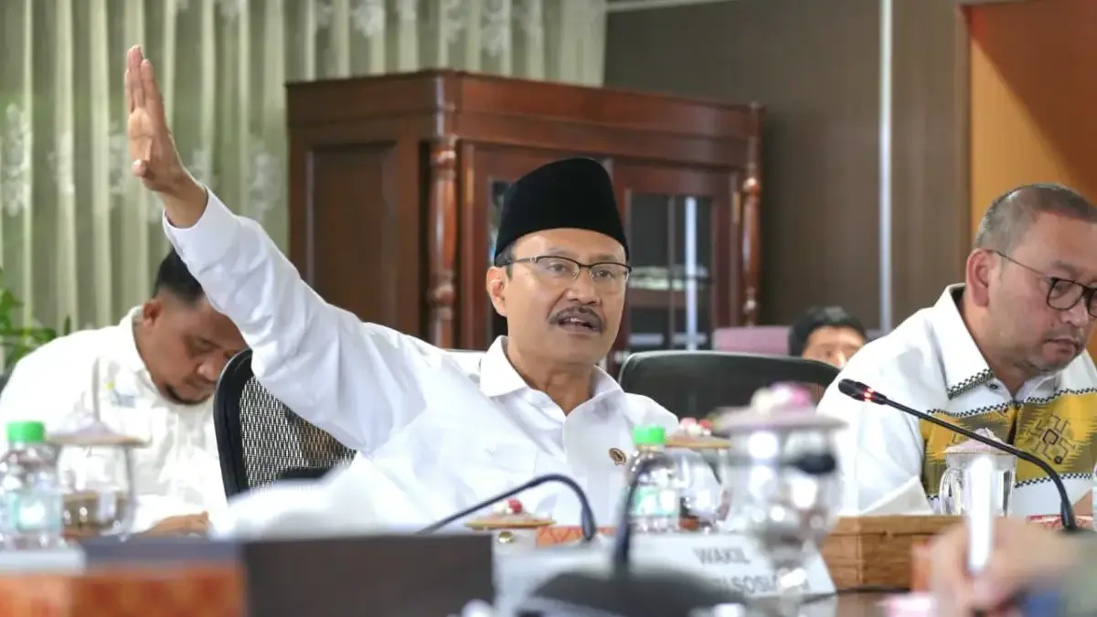 Menteri Sosial