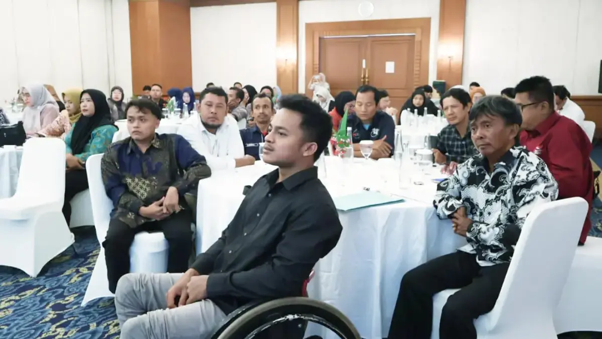 pelatihan bahasa isyarat