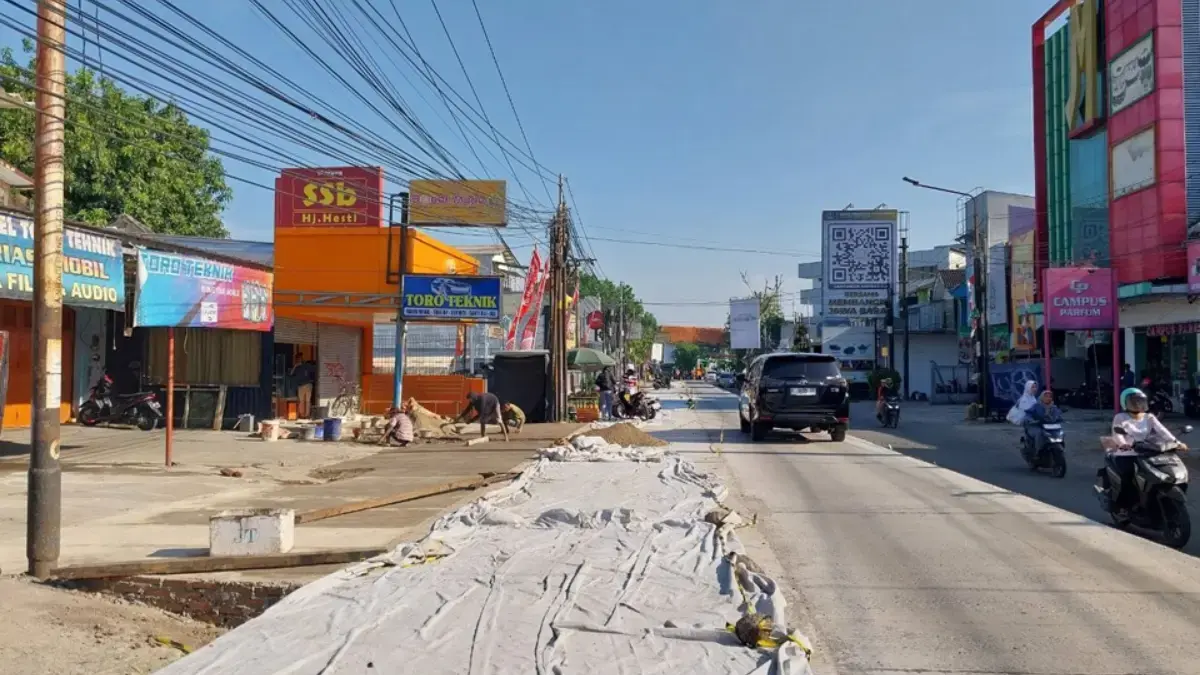 Jalan Ciremai Raya