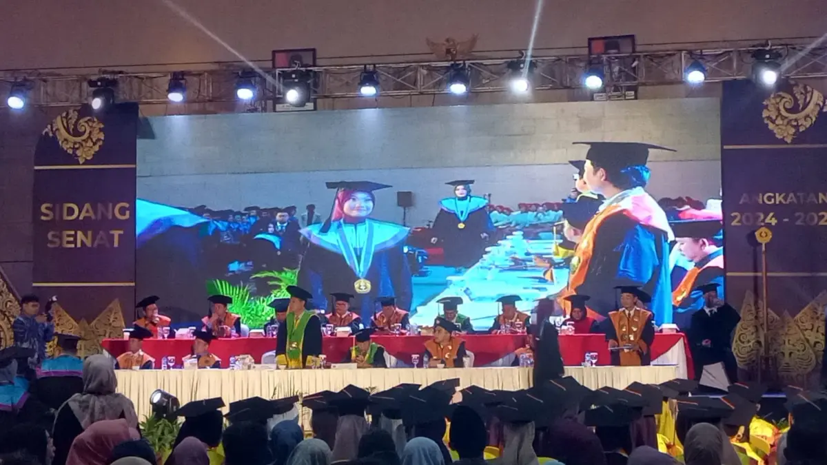 Universitas Sindang Kasih Majalengka Lepas 234 Sarjana dan Diploma, Ini Pesan Menyentuh Rektor Universitas Sindang Kasih Majalengka