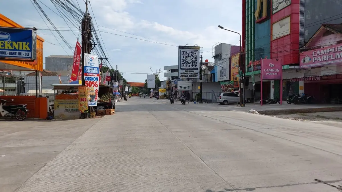 Perbaikan Jalan Ciremai Raya Cirebon Rampung 100 Persen betonisasi Jalan Ciremai Raya