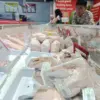 Daging ayam ras