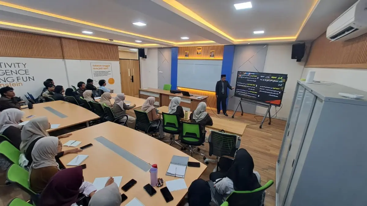Dua Dosen UniSHAMS Malaysia Isi Kuliah Tamu di UIN Siber Syekh Nurjati Cirebon