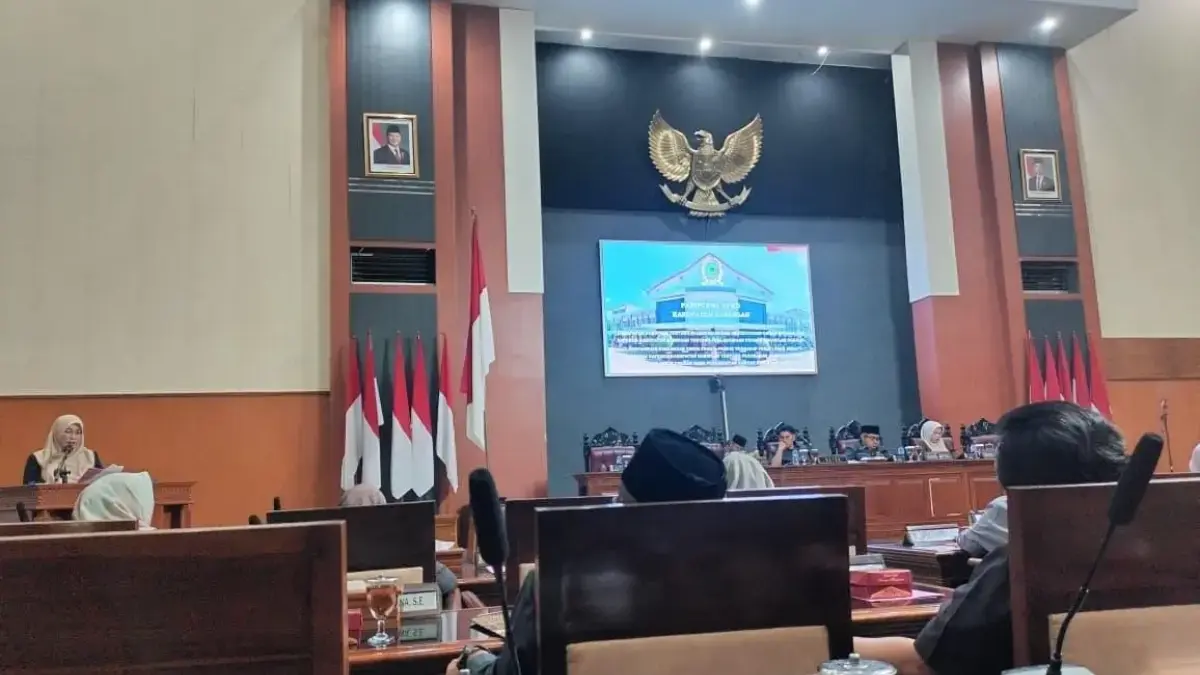 Pemda Kuningan Dukung 2 Raperda Inisiatif DPRD, Perlindungan Produk Unggulan dan Pelestarian Cagar Budaya Wakil Bupati Kuningan Tuti Andriani SH MKn