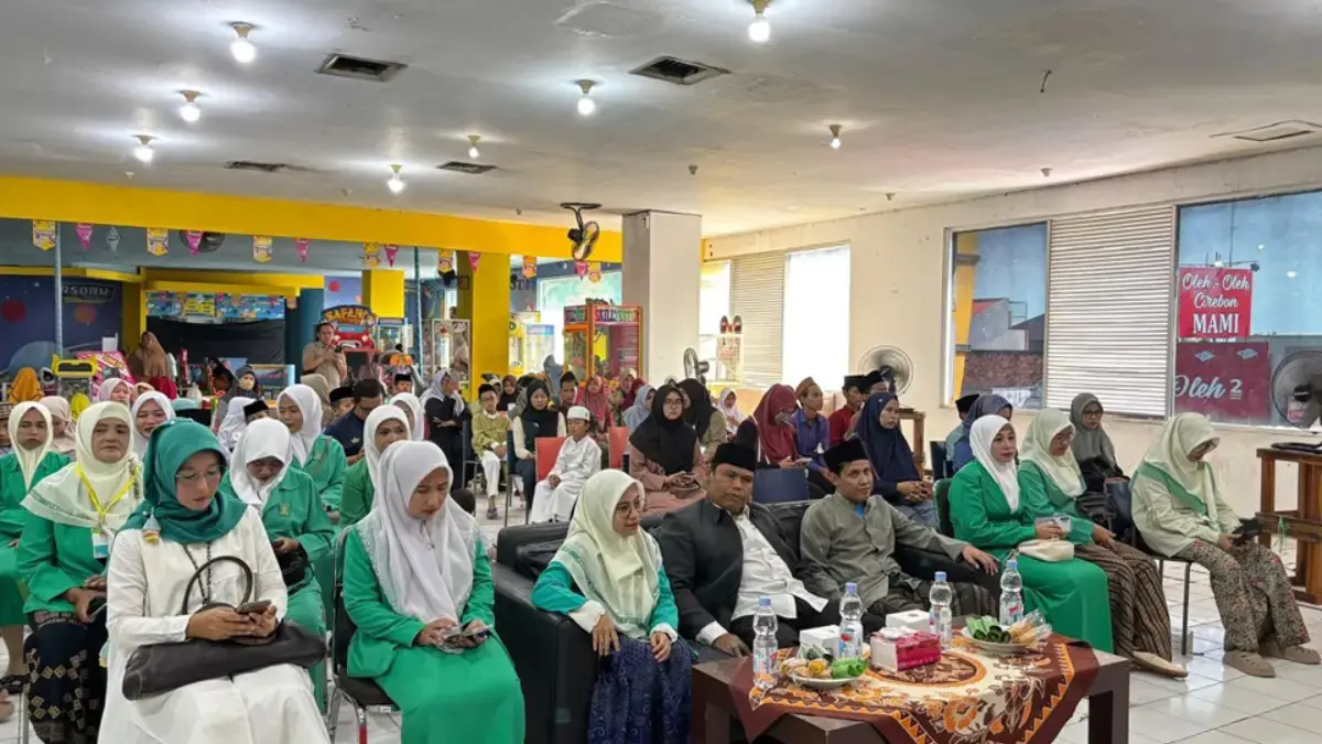 Fatayat NU Kota Cirebon Meriahkan Hari Santri  PC Fatayat NU Kota Cirebon
