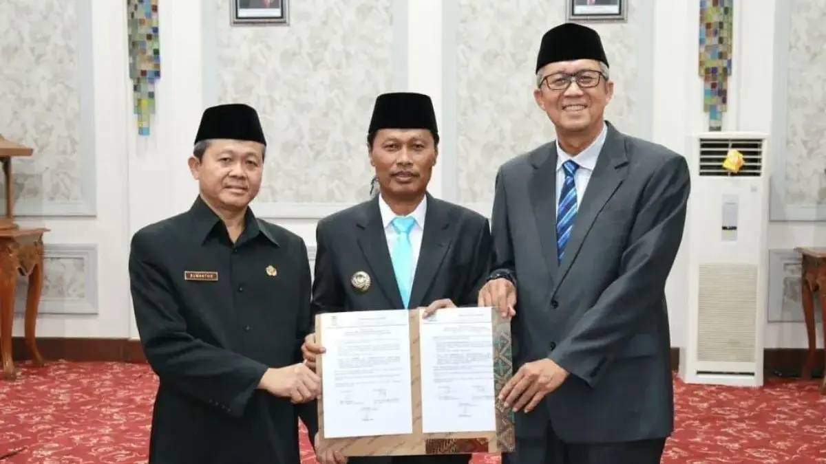 Gus Mul Resmi Jabat Staf Ahli Walikota