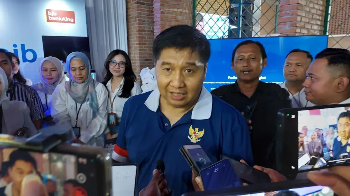 Gotong Royong Perbaiki Rumah Tidak Layak Huni di Kota Cirebon