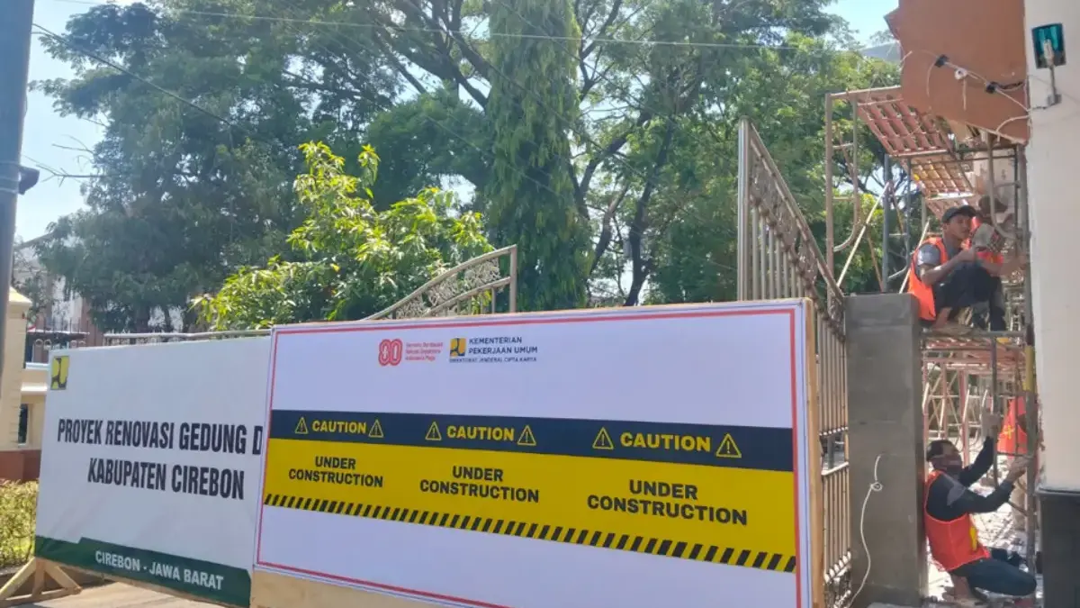 Rusak karena Demo, Renovasi Gedung DPRD Cirebon Tak Ganggu APBD, Dibiaya Penuh Kementerian PUPR Gedung DPRD Kabupaten Cirebon
