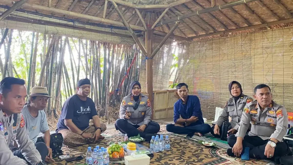 Polresta Cirebon dan Seniman Bangun Sinergi Jaga Kamtibmas lewat Seni Kapolresta Cirebon Kombes Pol Sumarni