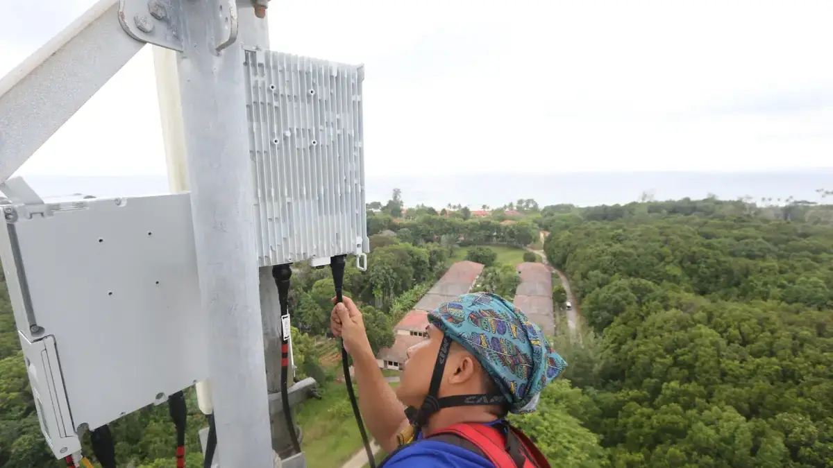 XLSMART Catat Pertumbuhan Double Digit di Kuartal III 2025, Sinergi Pascamerger Berbuah Manis