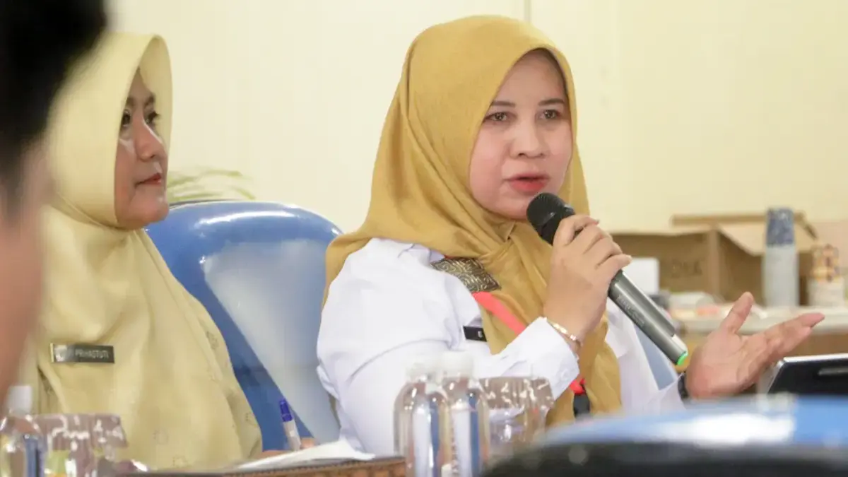 Kepala DKPPP Kota Cirebon Elmi Masruroh,