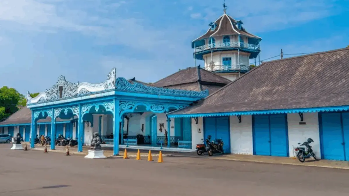 Polemik Keraton Solo, Bermula dari 3 Isteri Pakubuwono XIIl, Purbaya versus Mangkubumi polemik keraton solo