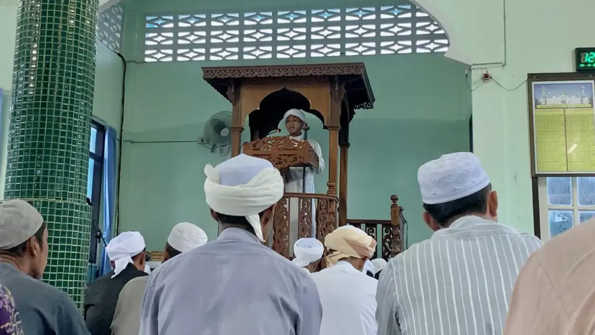 Mahasiswa UIN Siber Syekh Nurjati Sampaikan Khutbah Jumat di Pattani Thailand Mahasiswa UIN Siber Syekh Nurjati Sampaikan Khutbah Jumat di Pattani Thailand
