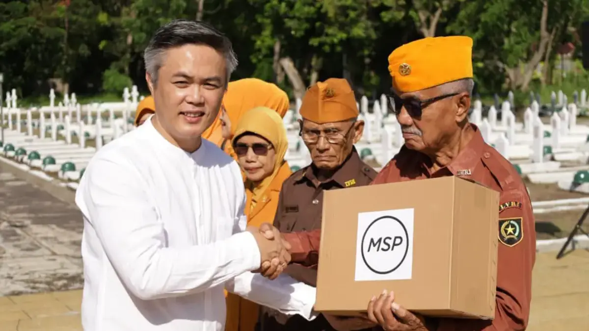 Mawar Sharon Peduli Cirebon