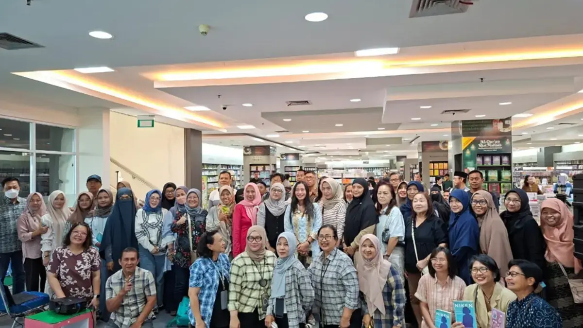 Buku Saya Bukan Dokter