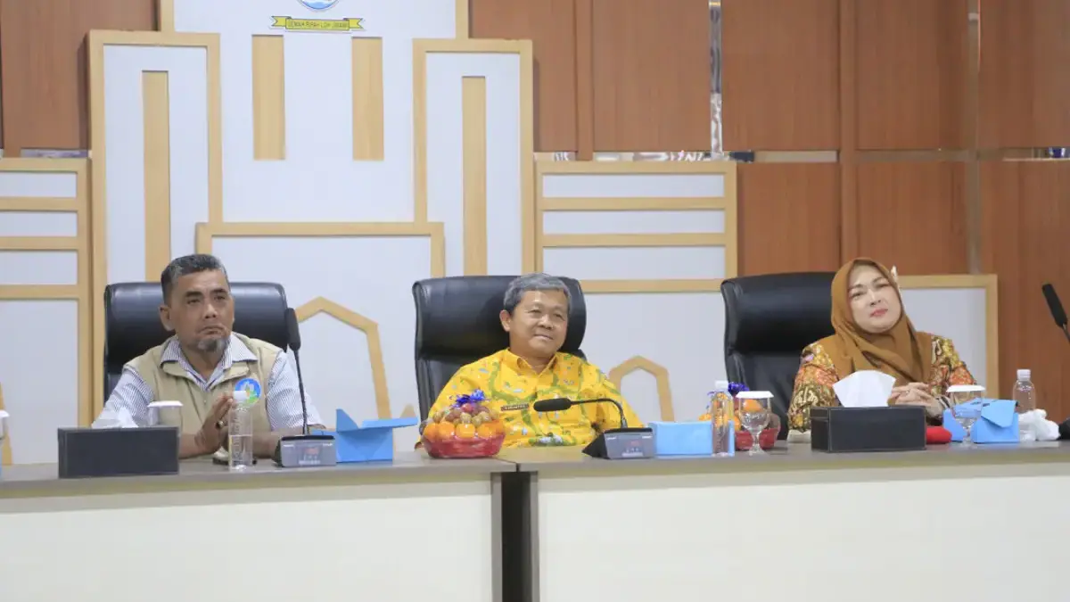 Kota Cirebon meraih kategori Swasti Saba Wiwerda