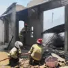 gudang petasan terbakar
