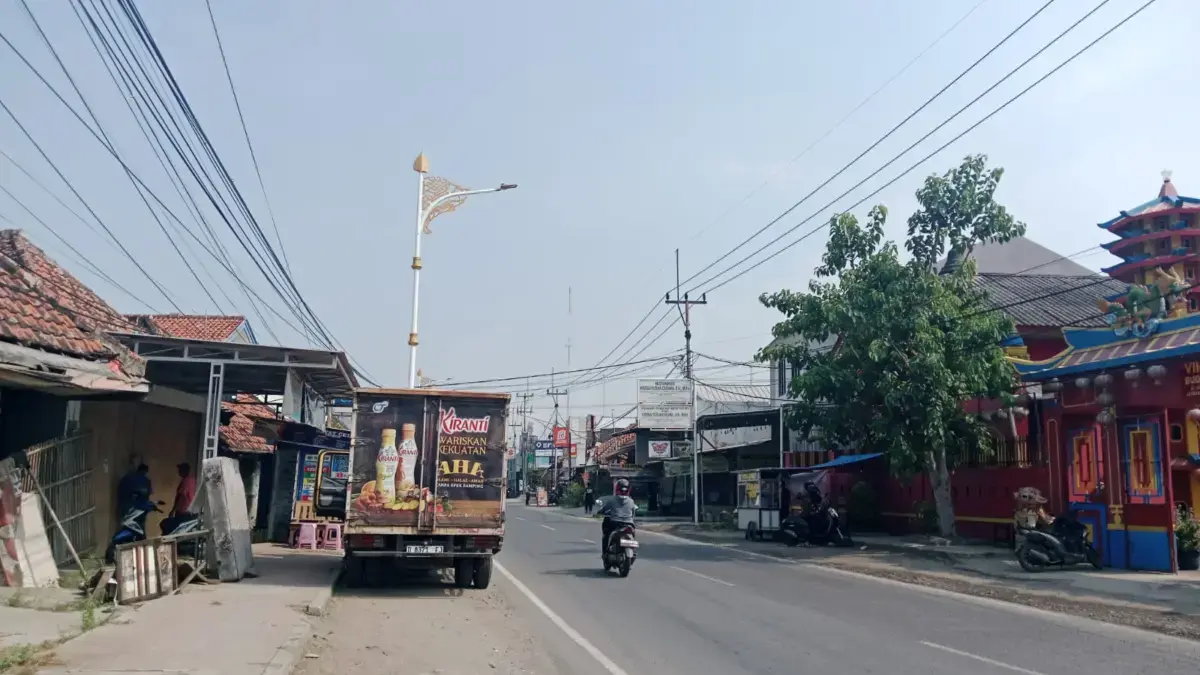 Terpasang, Warga Jatibarang Harap PJU di Jalan Provinsi Segera Difungsikan PJU Jatibarang