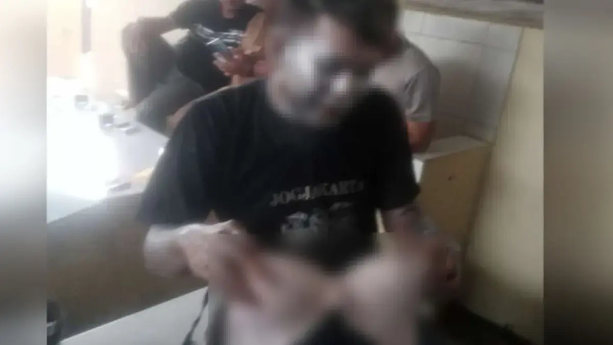 pendapatan manusia silver