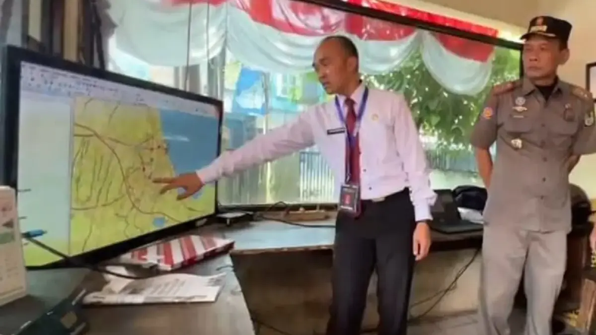 penertiban pkl di jalan provinsi di kota cirebon