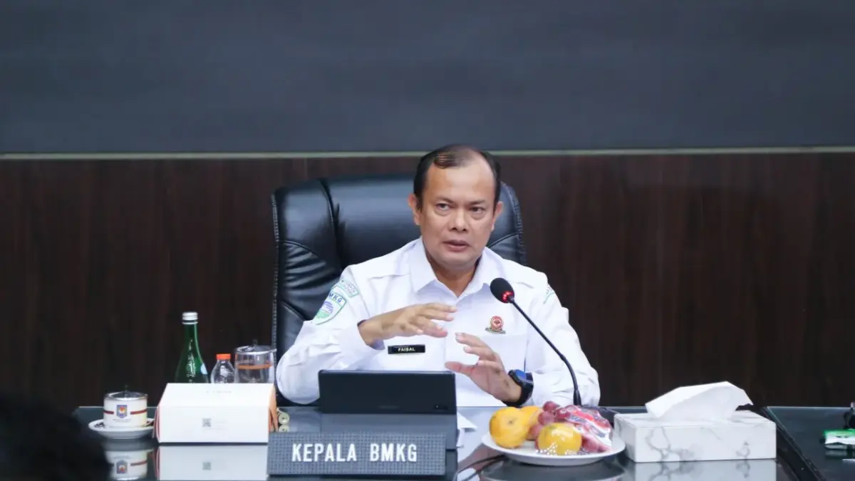 Desember, Cirebon Waspada Hujan Ekstrem dan Angin Kencang Jabar Waspada Hujan Ekstrem dan Angin Kencang