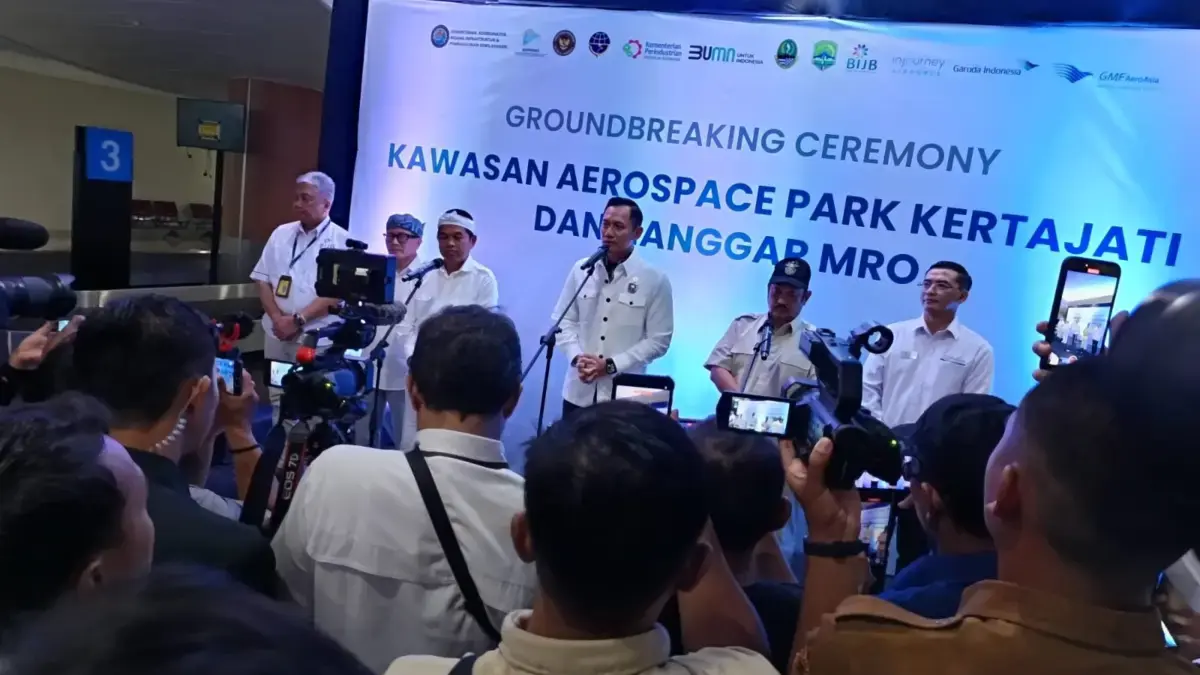 AHY hadir dalam Prosesi Ground Breaking Bengkel Pesawat Bandara Kertajati Ground Breaking Bengkel Pesawat