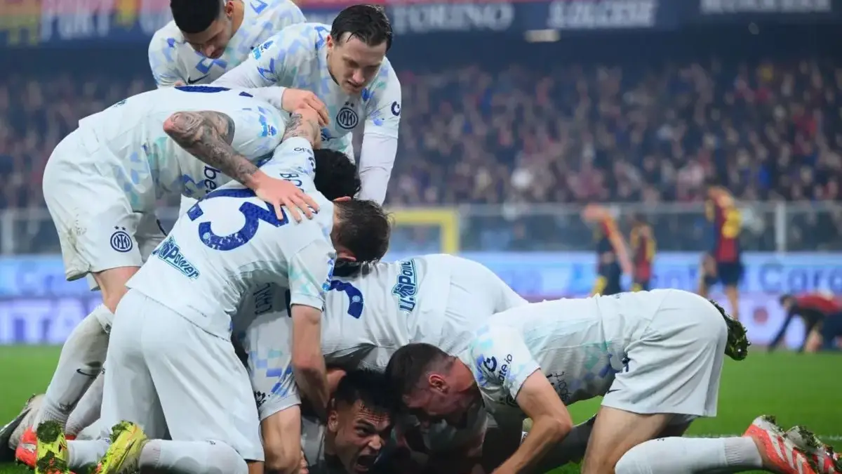 Inter Milan Akhirnya Kembali ke Puncak Serie A usai Kalahkan Genoa Inter Milan