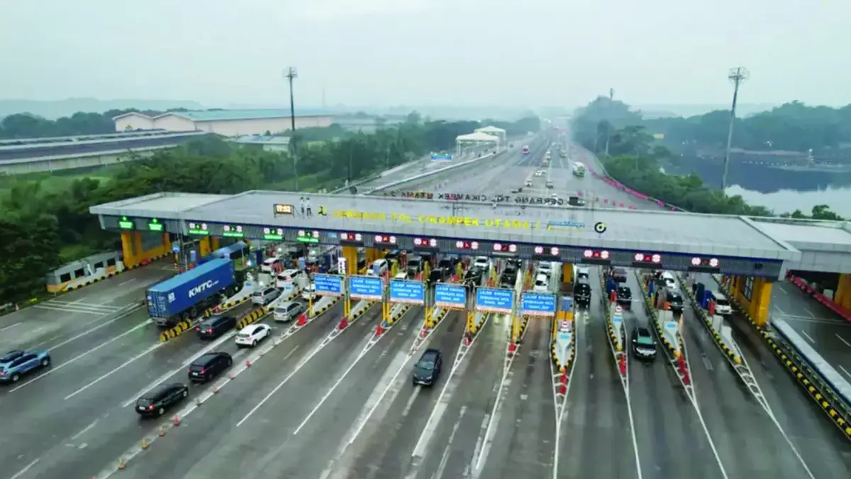 Diperkirakan Padat di Akhir Libur Panjang, Jasa Marga Siagakan Ratusan Gardu Tol Puncak Arus Mudik Libur Nataru