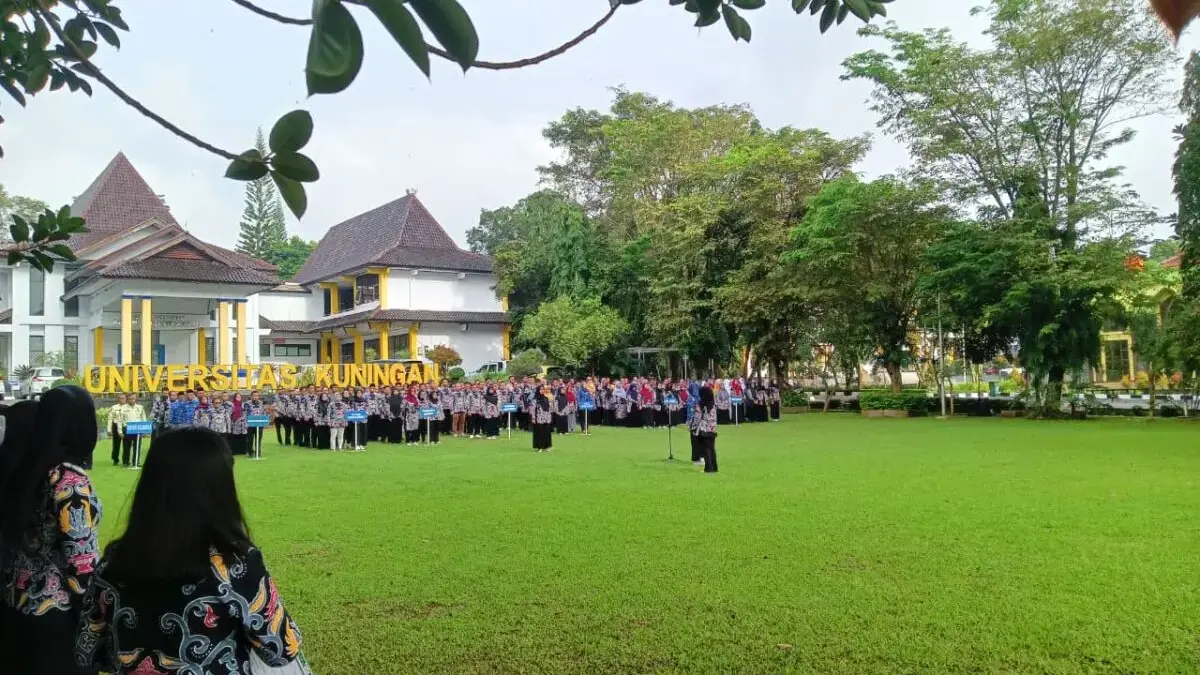 Dr Anna Fitri Hindriana MSi