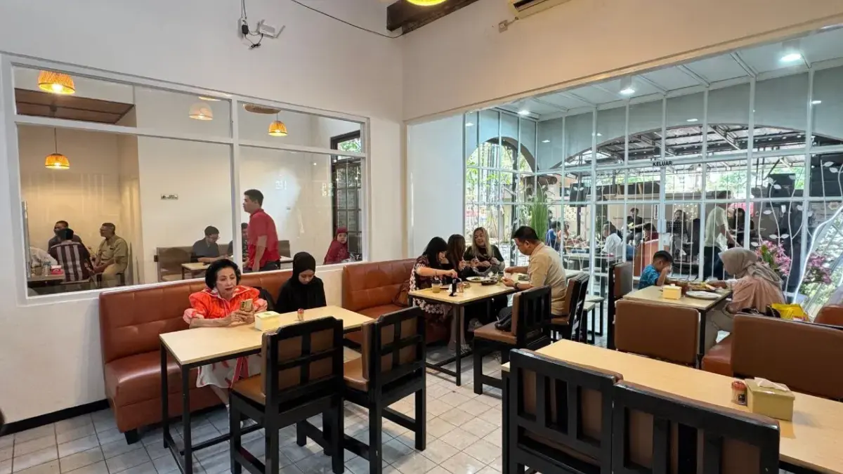 Plat E Coffee and Resto