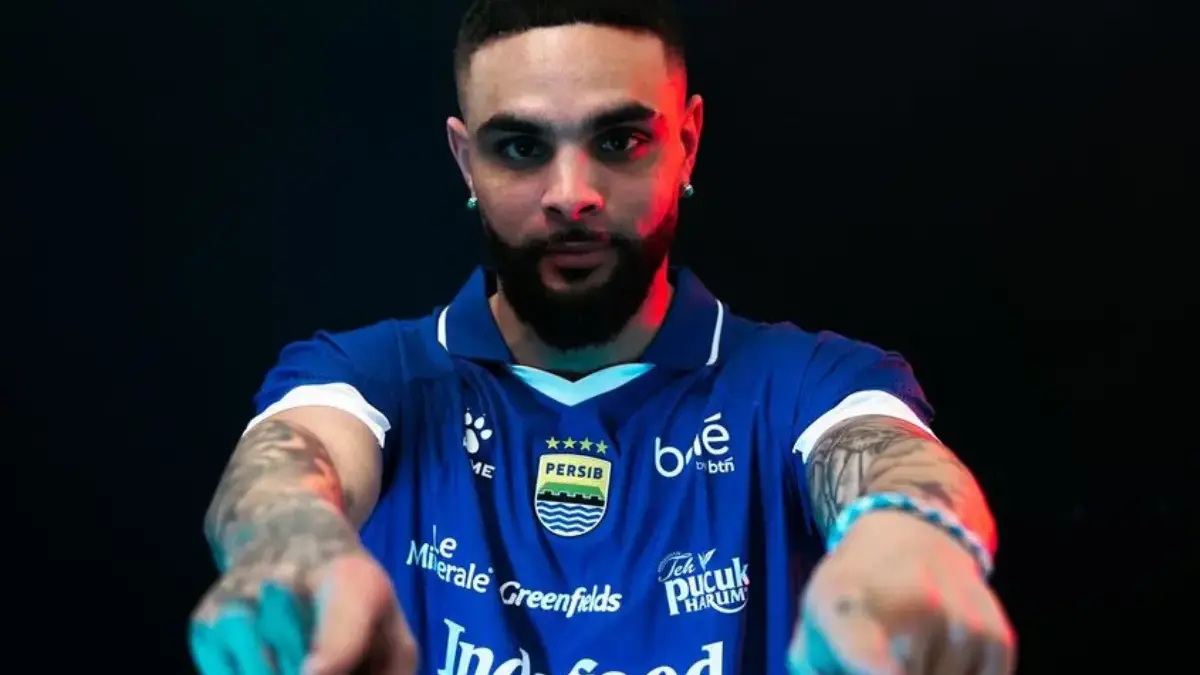 Layvin Kurzawa Tak Sabar Nunggu Debut di Persib Bandung