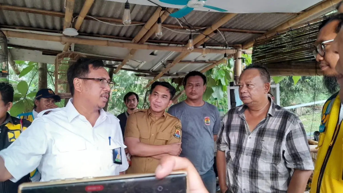 Jigus Turun ke Lokasi Banjir di Mundu, Pastikan Pengembang Bangun Ulang TPT Jigus Turun ke Lokasi Banjir di Mundu