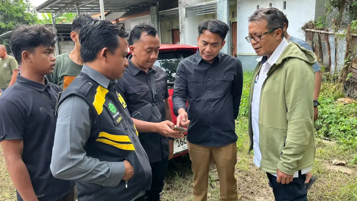 Ancaman Banjir! Warga di Kecamatan Mundu Khawatir, Tanggul Butuh Perbaikan Warga di Kecamatan Mundu Khawatir, Tanggul Butuh Perbaikan